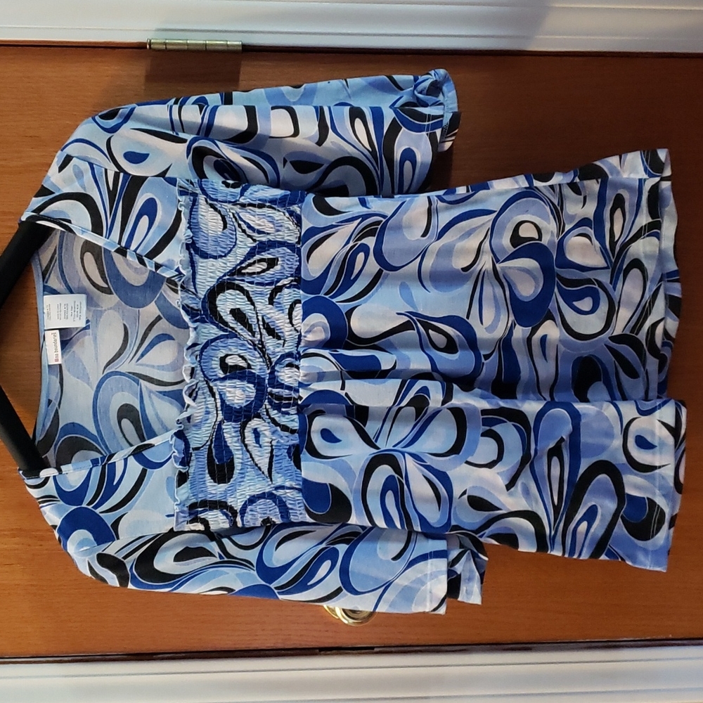 No Boundaries Top, Juniors size M (7/9)
